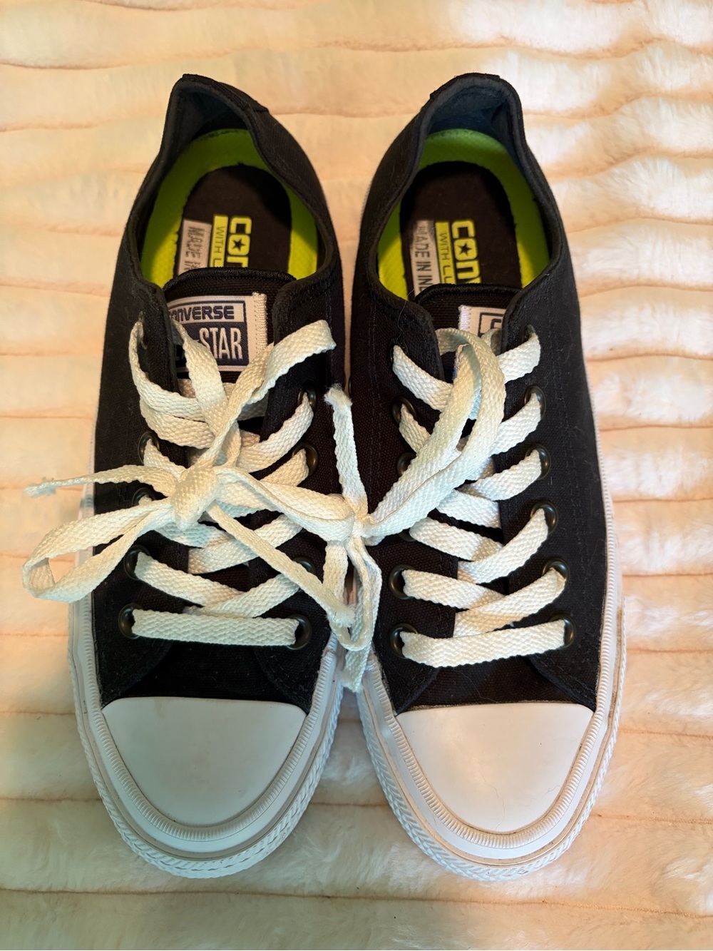 Converse Black Canvas Low Top Sneakers with White Accent. Great Condition